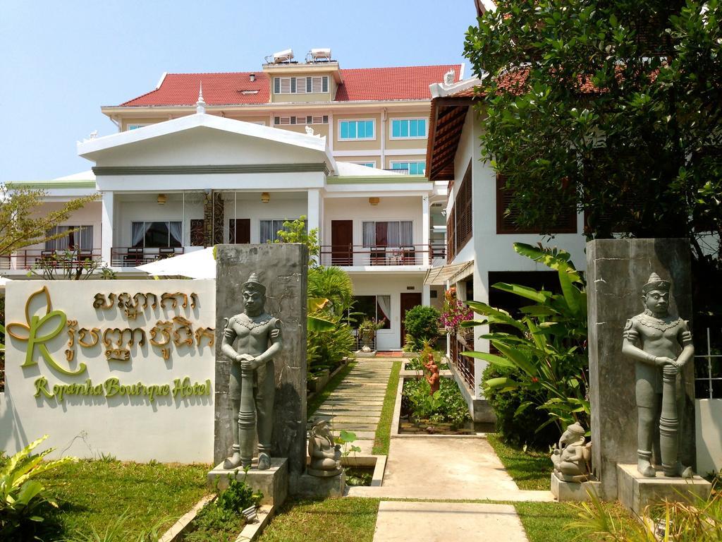Ropanha Boutique Hotel シアヌークビル エクステリア 写真
