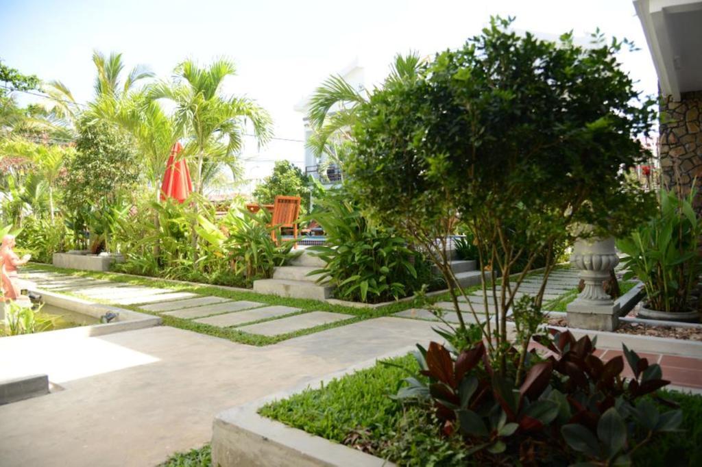 Ropanha Boutique Hotel シアヌークビル エクステリア 写真