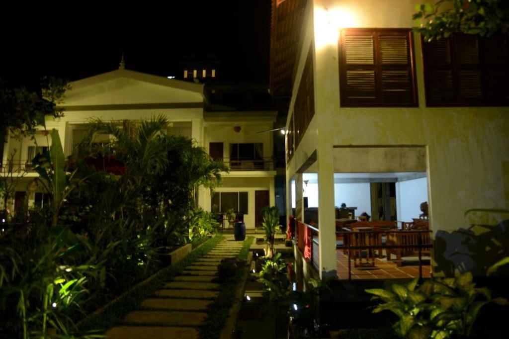 Ropanha Boutique Hotel シアヌークビル エクステリア 写真