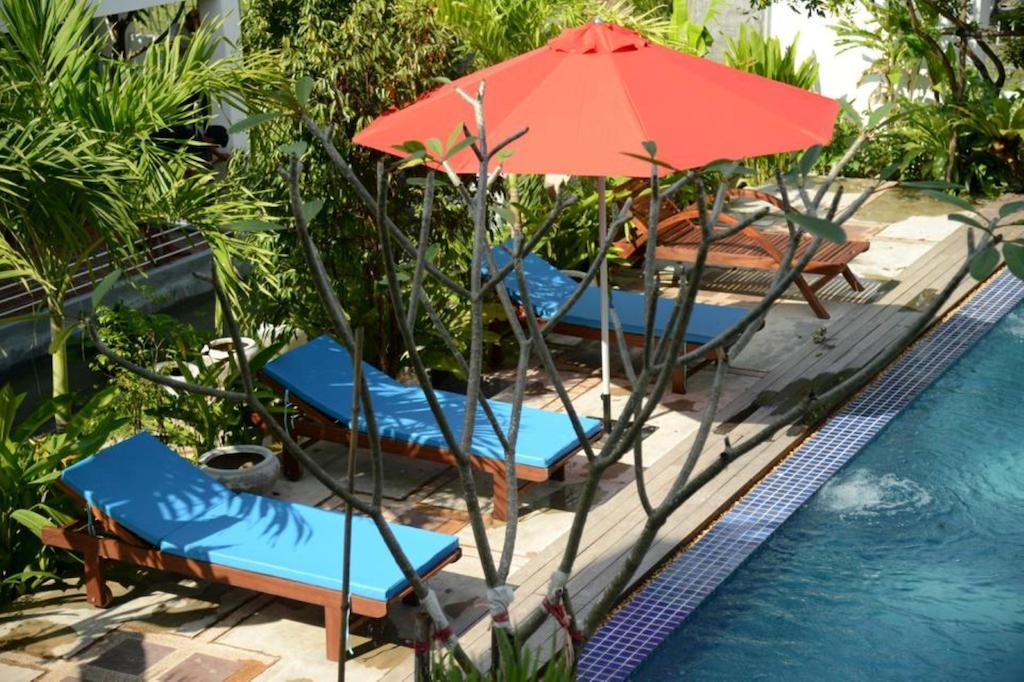 Ropanha Boutique Hotel シアヌークビル エクステリア 写真